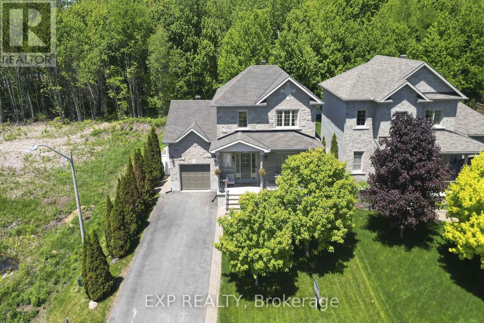 












86 OASIS STREET

,
The Nation,




Ontario
K0A2M0

