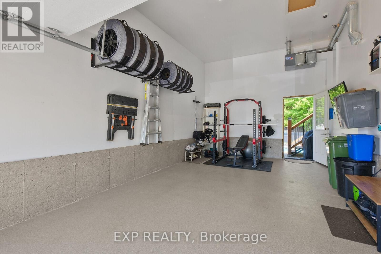 












86 OASIS STREET

,
The Nation,




Ontario
K0A2M0

