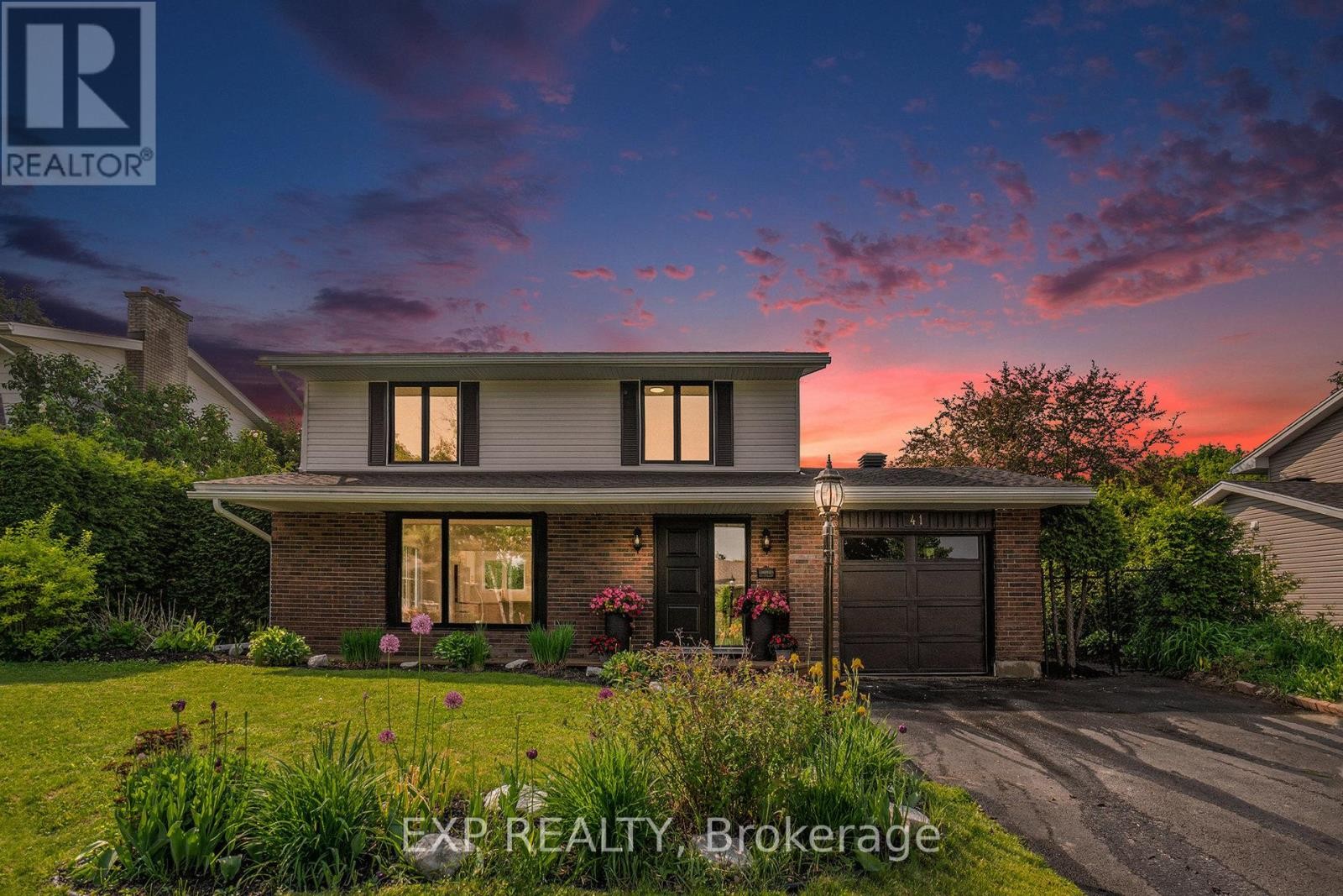 












41 BARNES CRESCENT

,
Ottawa,




Ontario
K2H7C1

