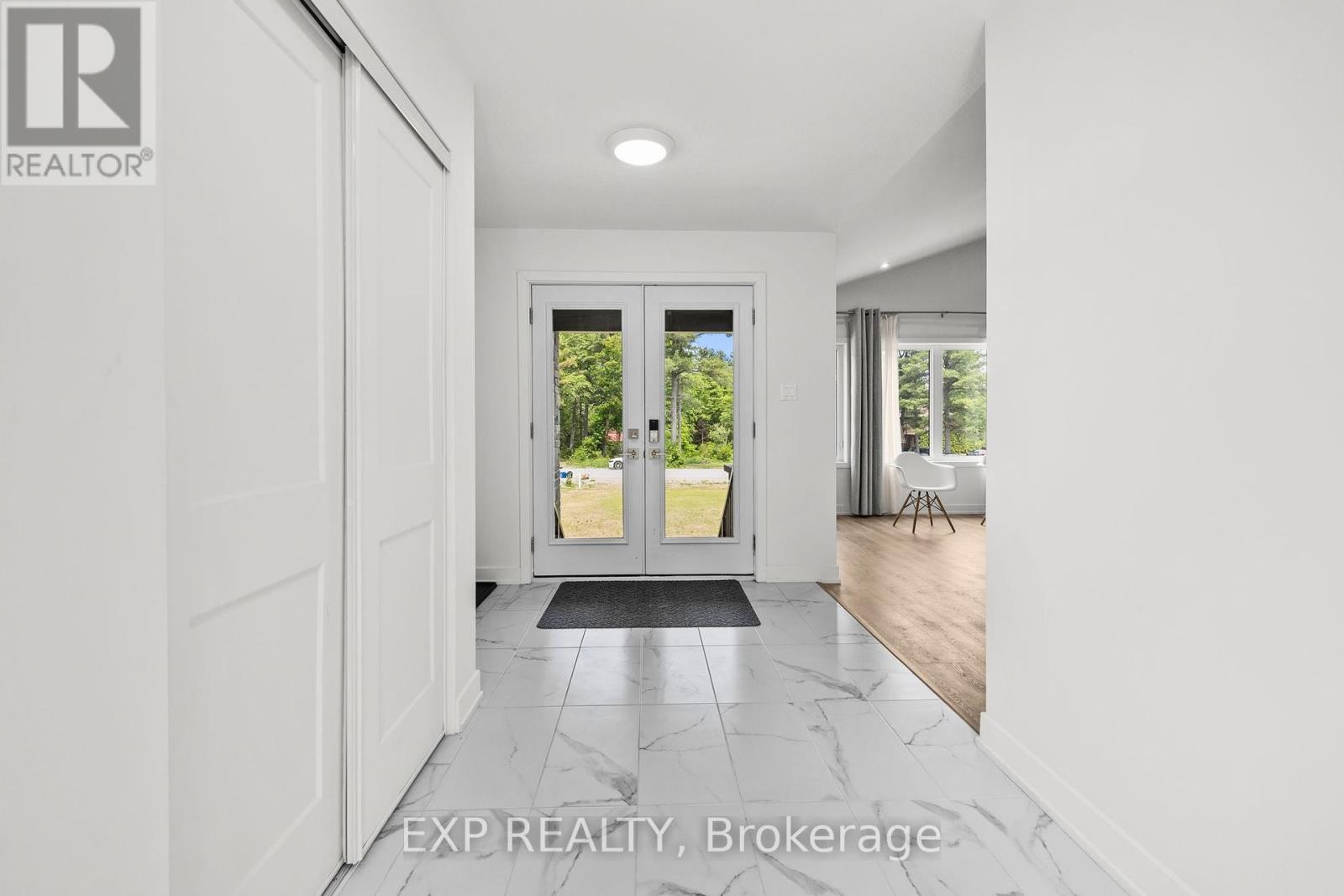 












292 JAMES ANDREW WAY

,
Beckwith,




Ontario
K7A4S7

