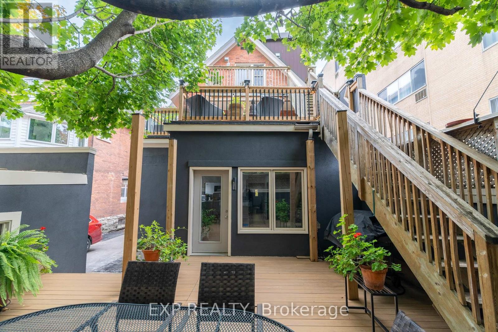 












267 STEWART STREET

,
Ottawa,




Ontario
K1N6K3

