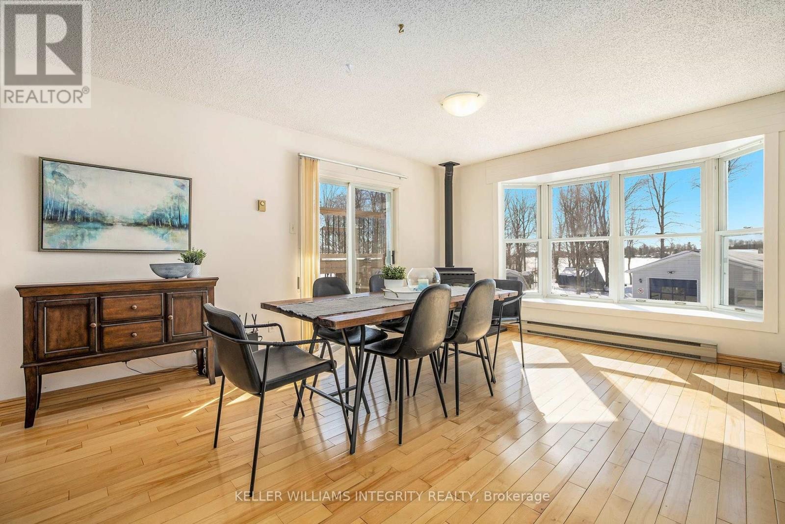 












103 MCVEETY ROAD

,
Drummond/North Elmsley,




Ontario
K7H3C7

