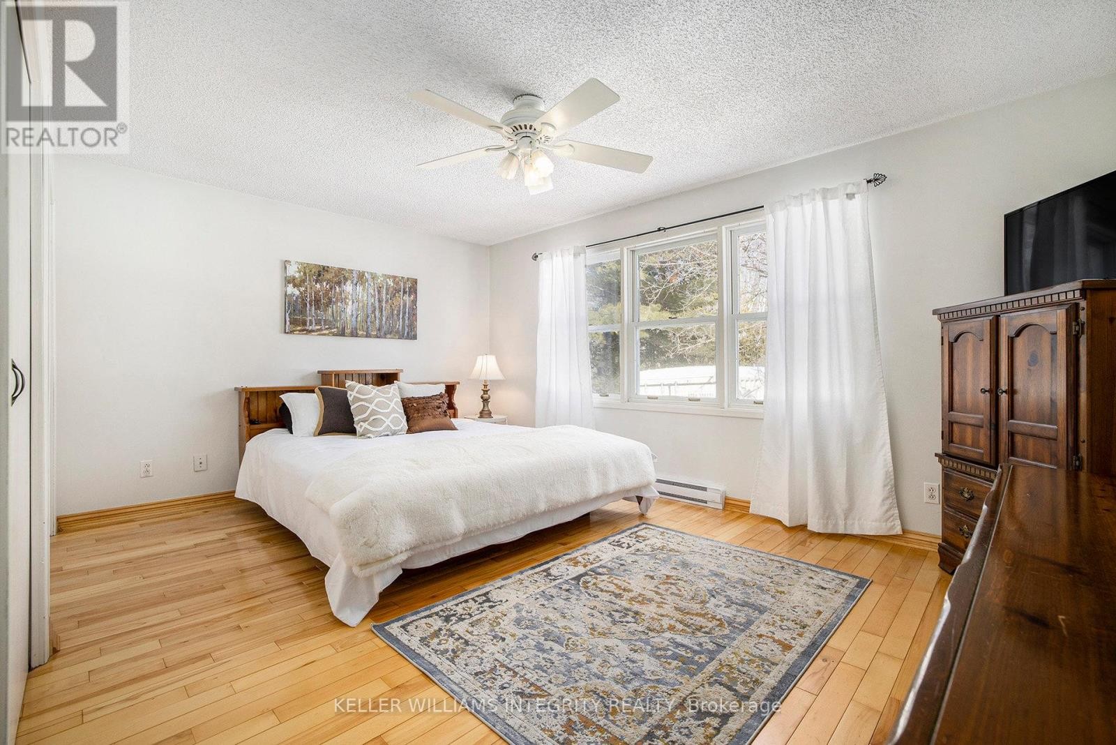 












103 MCVEETY ROAD

,
Drummond/North Elmsley,




Ontario
K7H3C7

