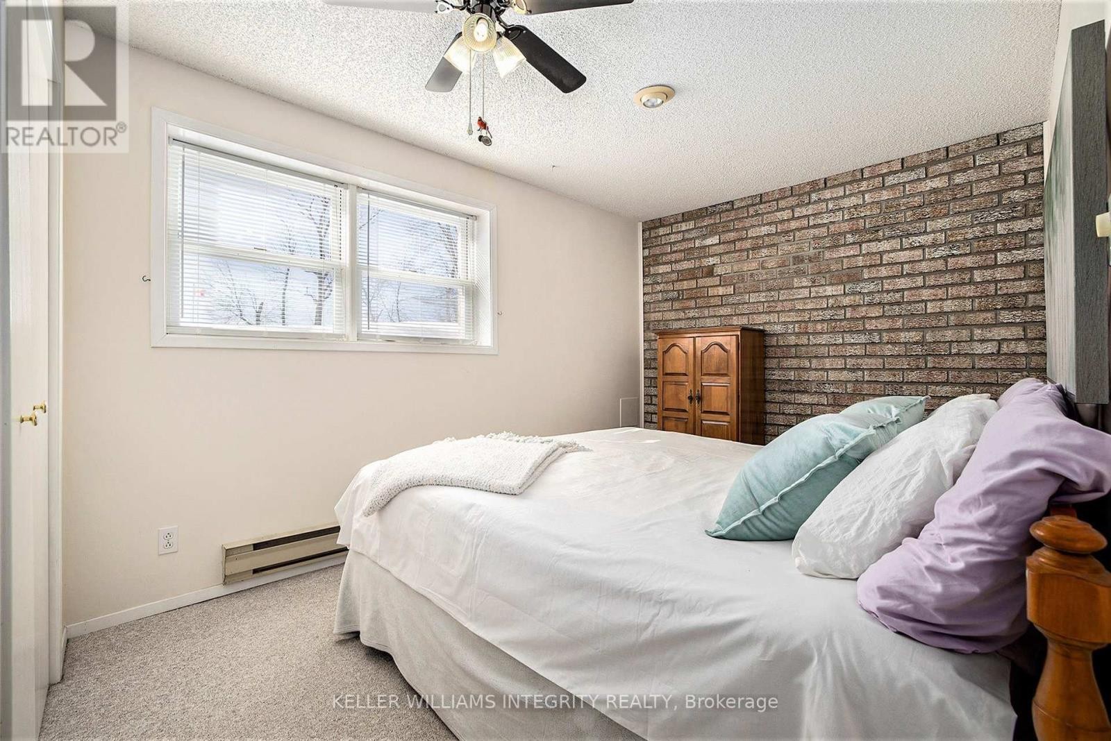 












103 MCVEETY ROAD

,
Drummond/North Elmsley,




Ontario
K7H3C7

