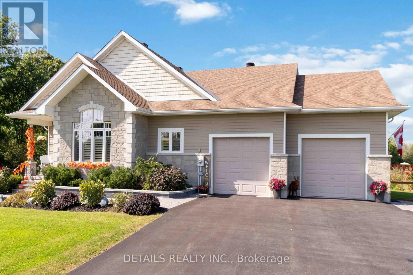 












176 MALCOLMS WAY

,
Beckwith,




Ontario
K7A4S7

