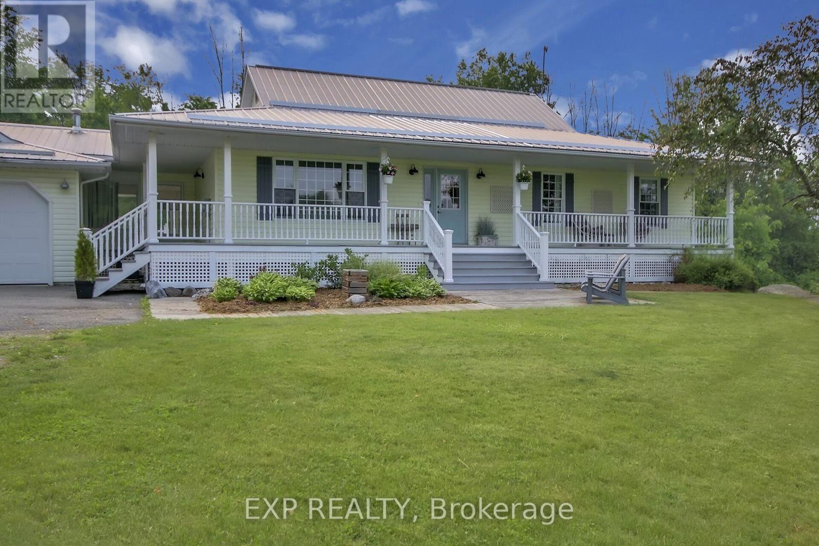 












290 CLAYTON ROAD

,
Mississippi Mills,




Ontario
K0A1A0

