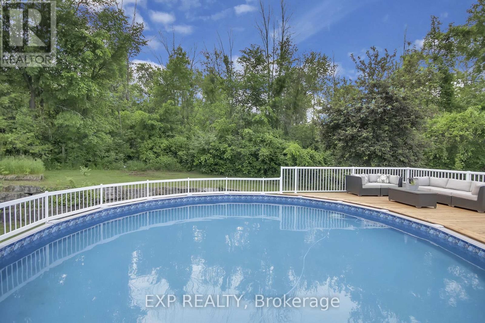 












290 CLAYTON ROAD

,
Mississippi Mills,




Ontario
K0A1A0

