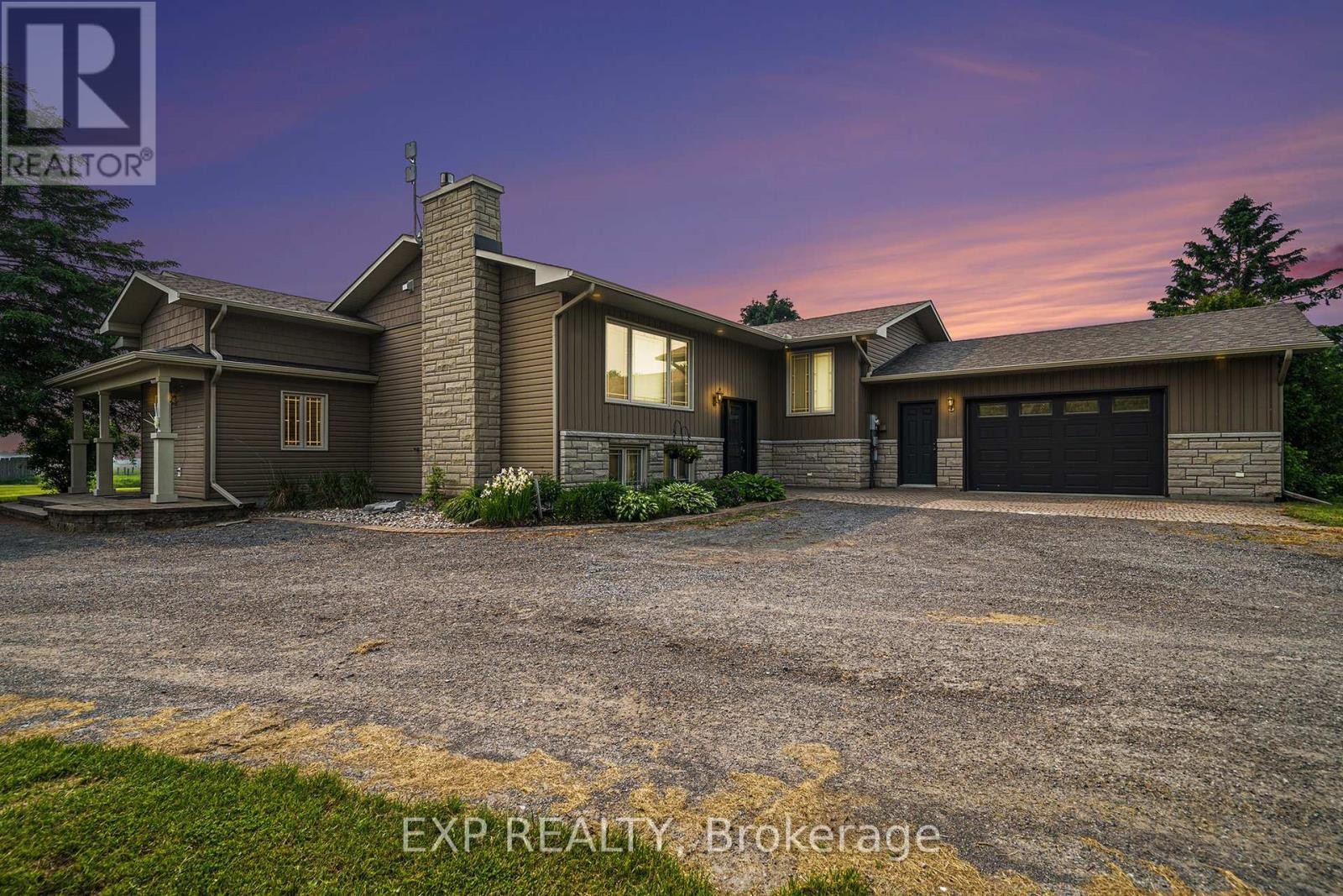 












4806 FRANK KENNY ROAD

,
Ottawa,




Ontario
K0A3H0


