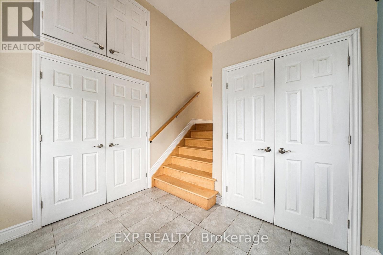












4806 FRANK KENNY ROAD

,
Ottawa,




Ontario
K0A3H0

