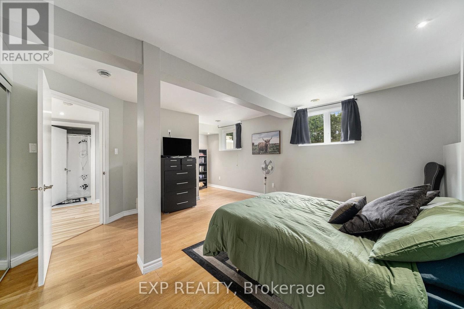 












4806 FRANK KENNY ROAD

,
Ottawa,




Ontario
K0A3H0

