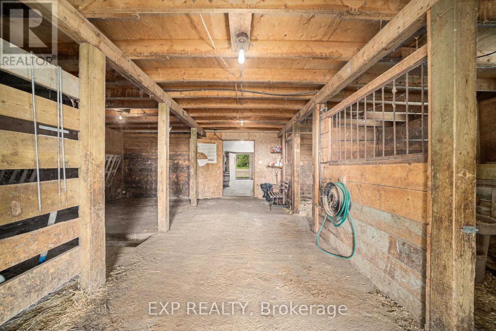 












4806 FRANK KENNY ROAD

,
Ottawa,




Ontario
K0A3H0

