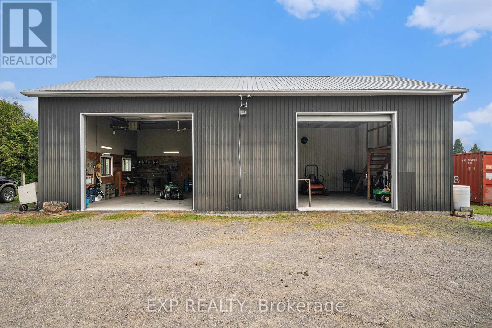 












4806 FRANK KENNY ROAD

,
Ottawa,




Ontario
K0A3H0

