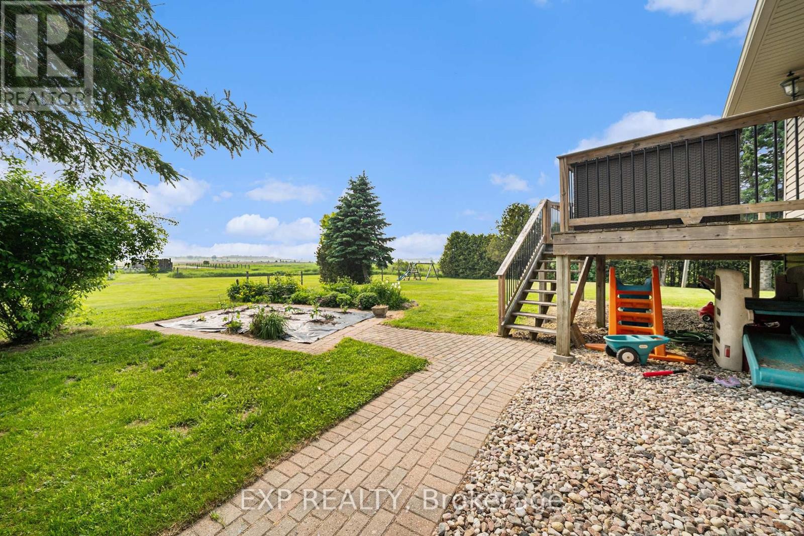 












4806 FRANK KENNY ROAD

,
Ottawa,




Ontario
K0A3H0


