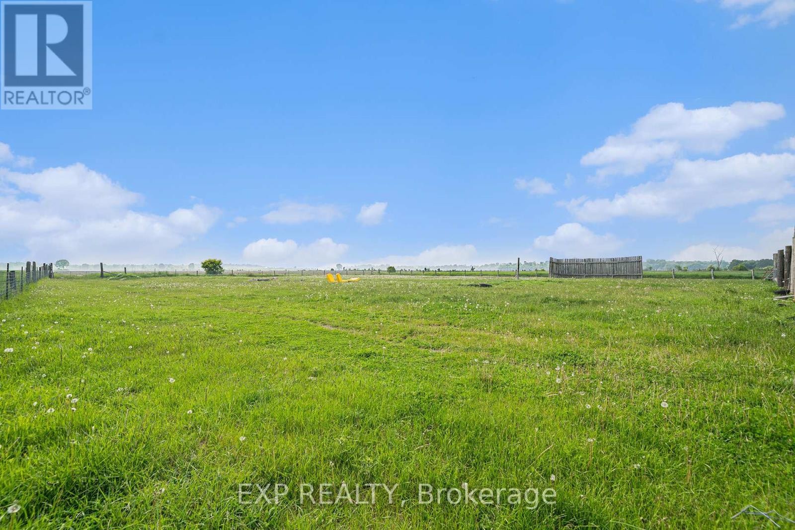 












4806 FRANK KENNY ROAD

,
Ottawa,




Ontario
K0A3H0

