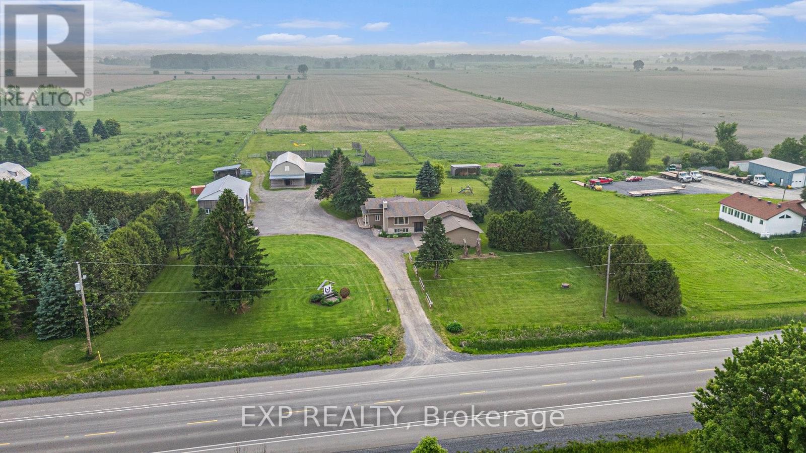 












4806 FRANK KENNY ROAD

,
Ottawa,




Ontario
K0A3H0

