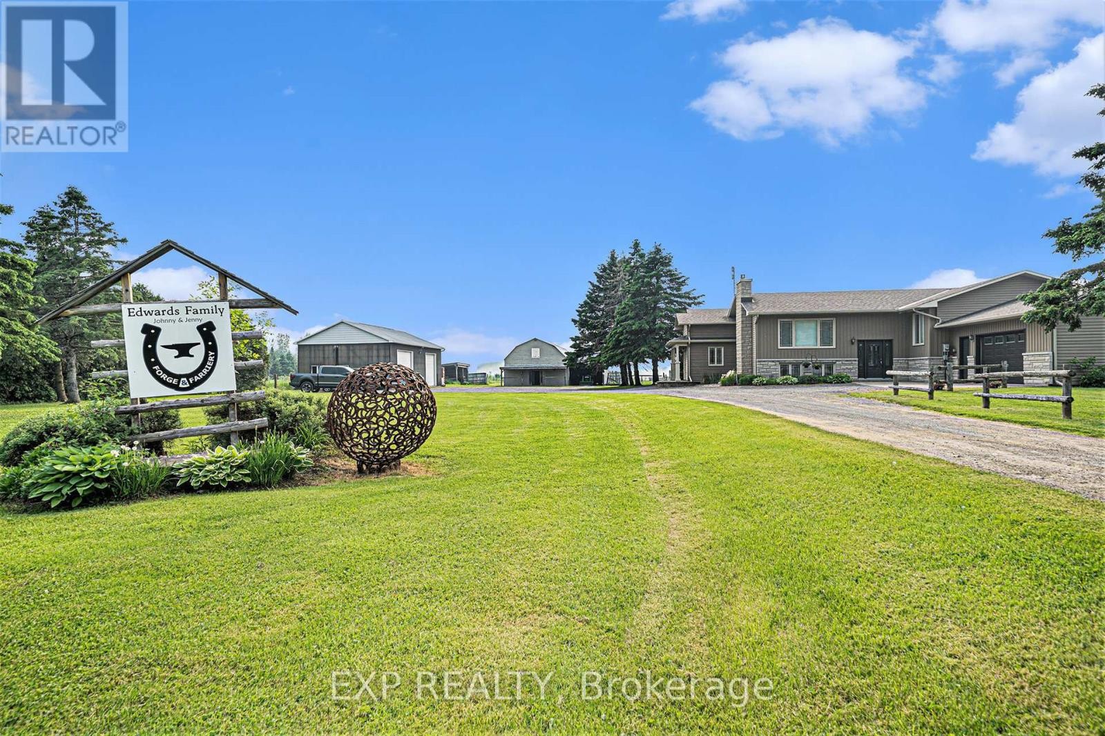 












4806 FRANK KENNY ROAD

,
Ottawa,




Ontario
K0A3H0

