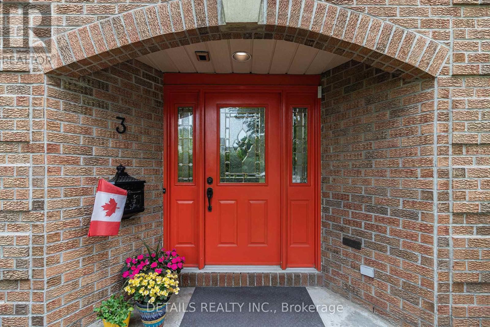 












3 WINTERGREEN DRIVE

,
Ottawa,




Ontario
K2S1E5

