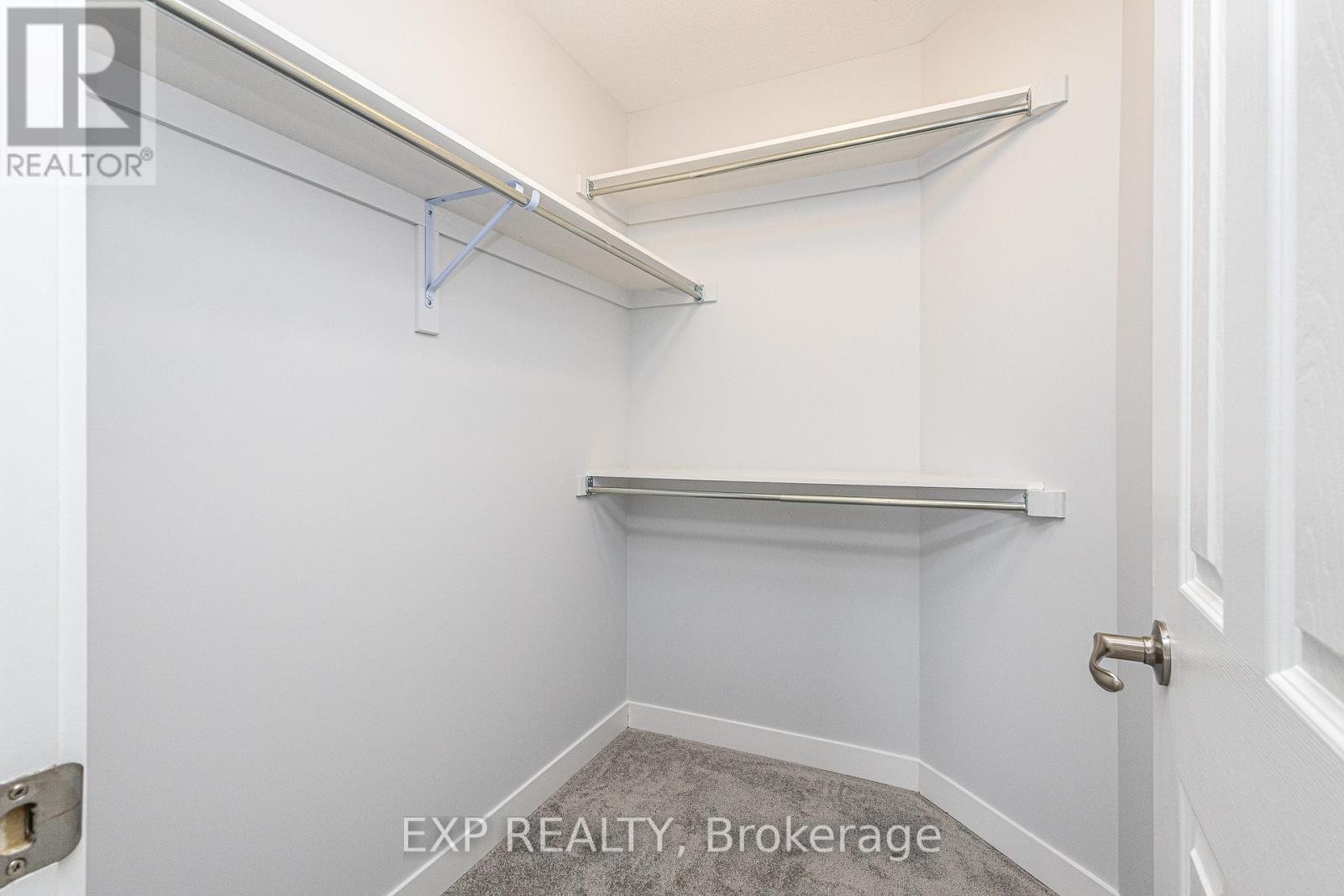 












210 ORMISTON CRESCENT

,
Ottawa,




Ontario
K2J7E3

