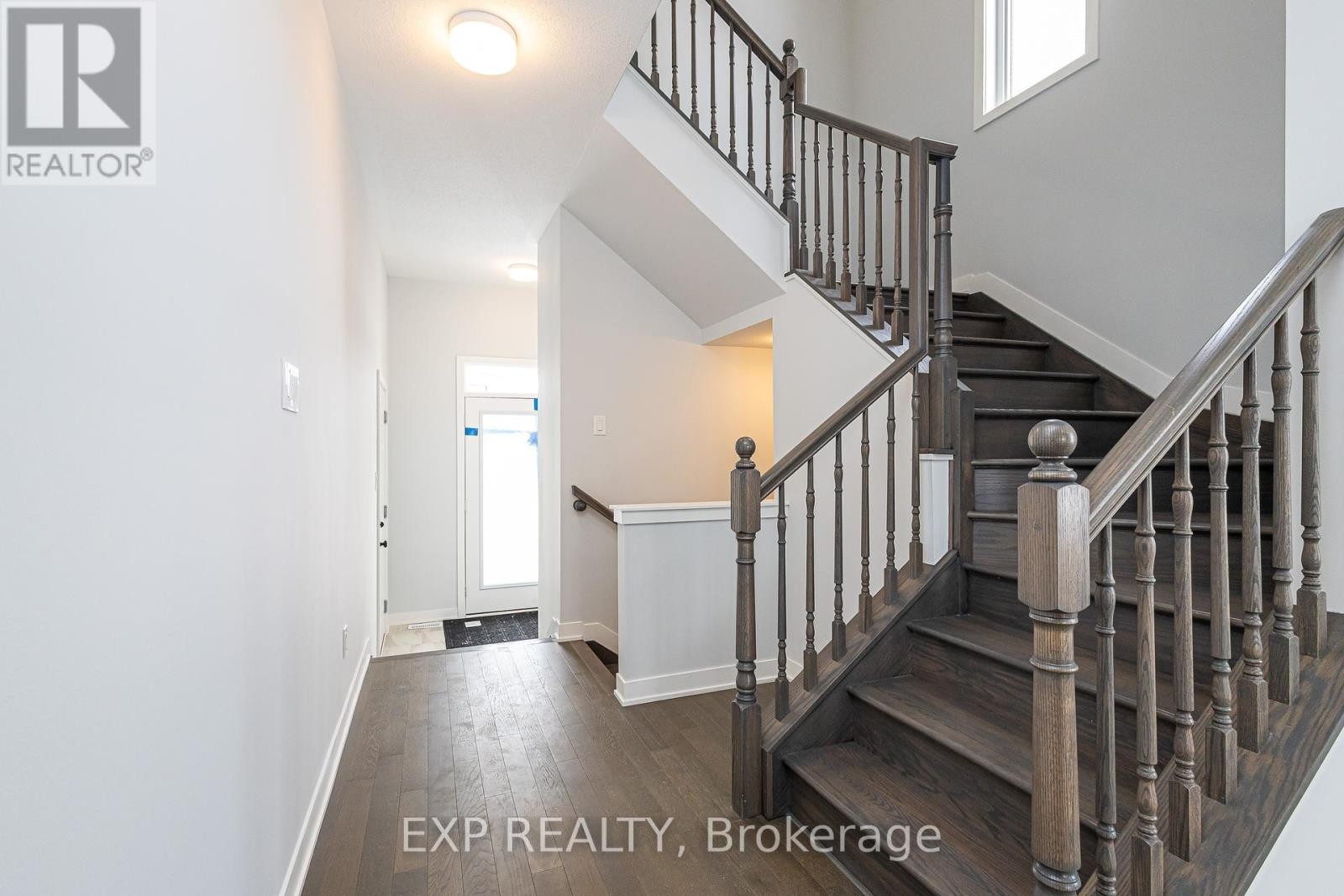 












210 ORMISTON CRESCENT

,
Ottawa,




Ontario
K2J7E3

