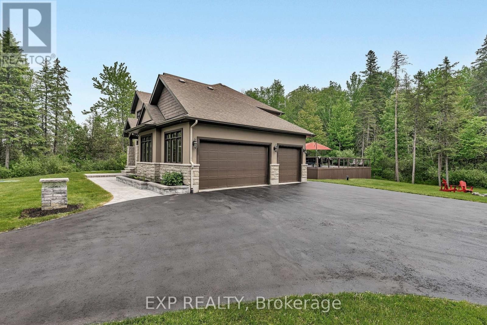 












308 SILENT WOOD GROVE

,
Ottawa,




Ontario
K0A1L0

