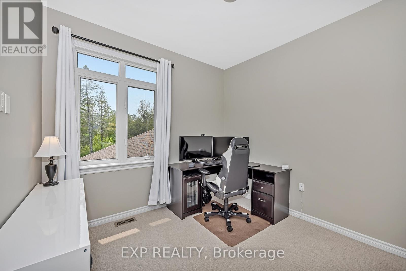 












308 SILENT WOOD GROVE

,
Ottawa,




Ontario
K0A1L0

