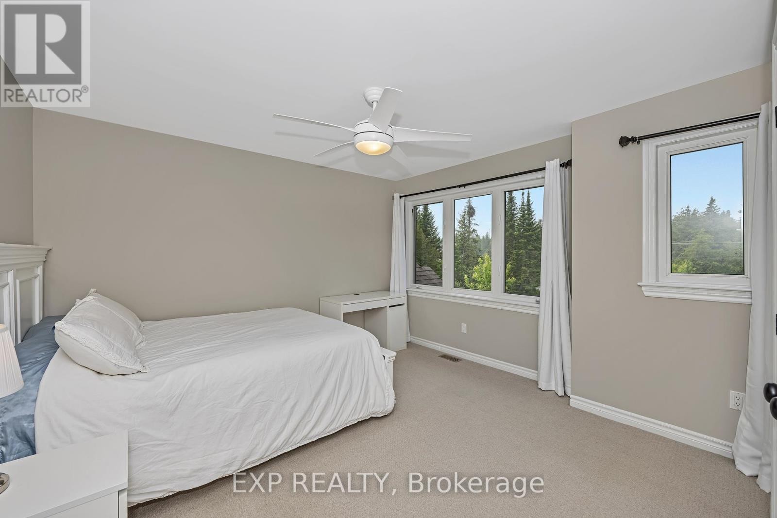 












308 SILENT WOOD GROVE

,
Ottawa,




Ontario
K0A1L0

