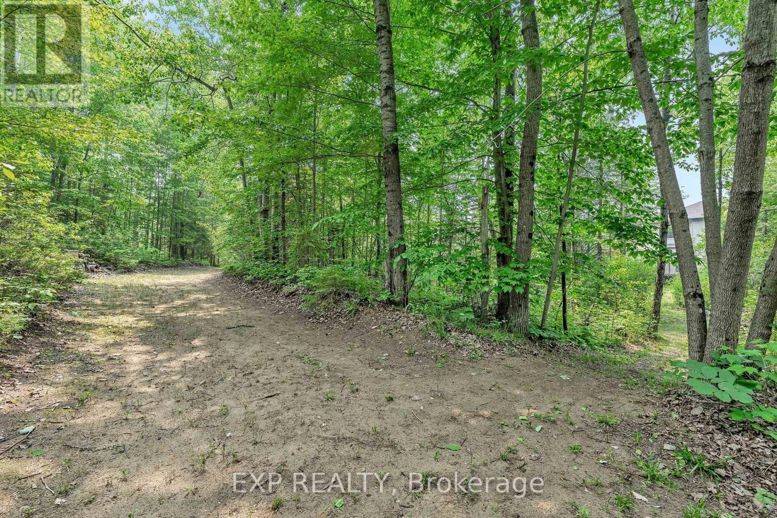 












308 SILENT WOOD GROVE

,
Ottawa,




Ontario
K0A1L0

