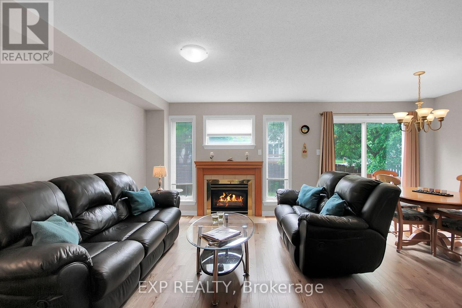












85 ASTORIA CRESCENT

,
Ottawa,




Ontario
K2G6E7

