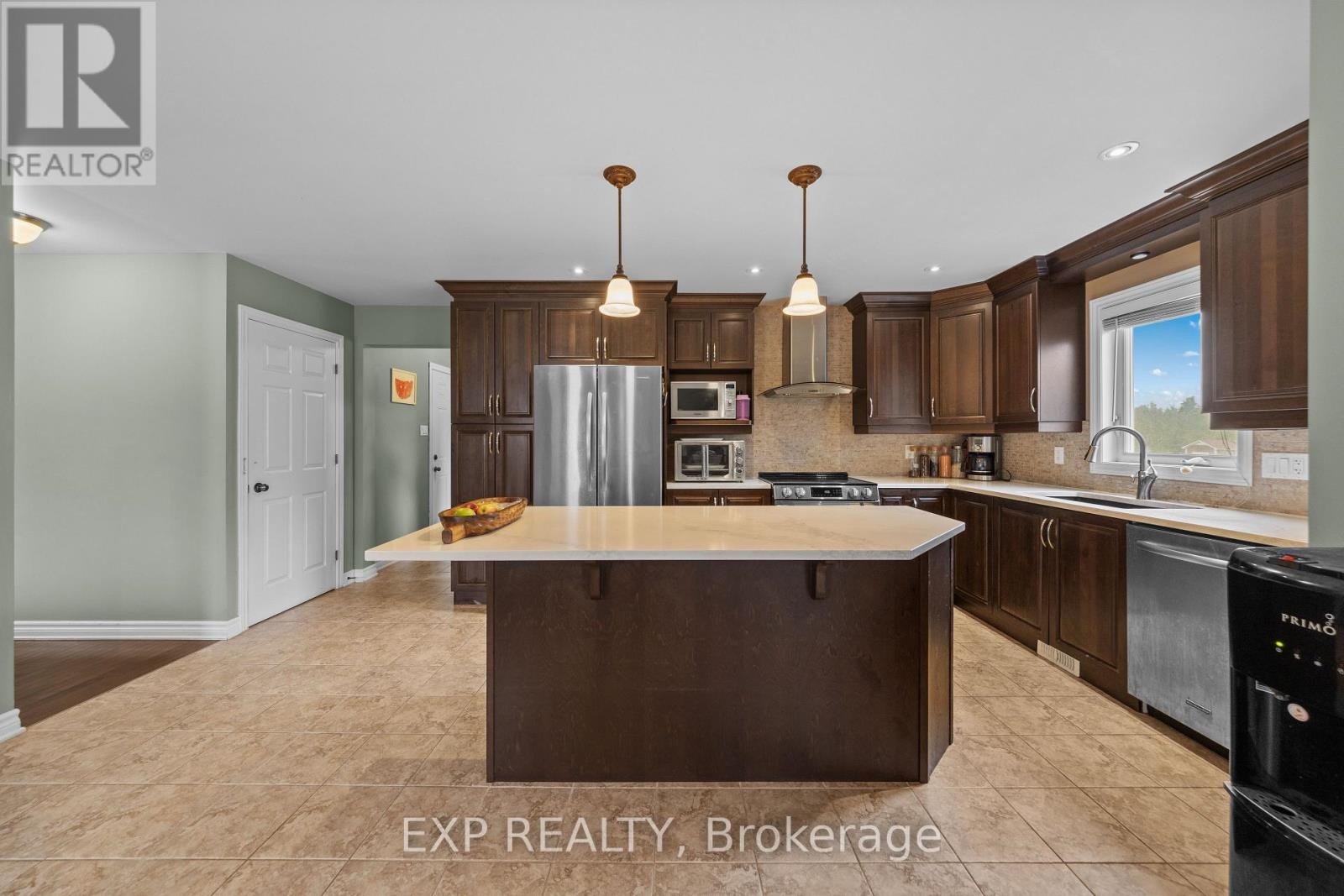 












53 BEAVER LANE

,
The Nation,




Ontario
K0A2M0

