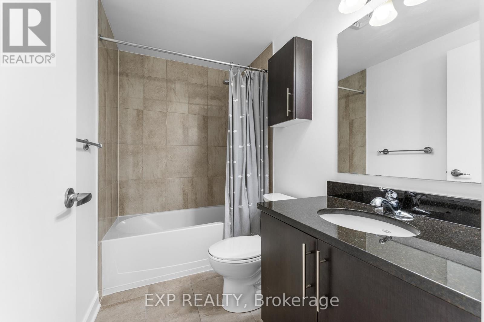 












403 - 456 KING EDWARD AVENUE

,
Ottawa,




Ontario
K1N0B4

