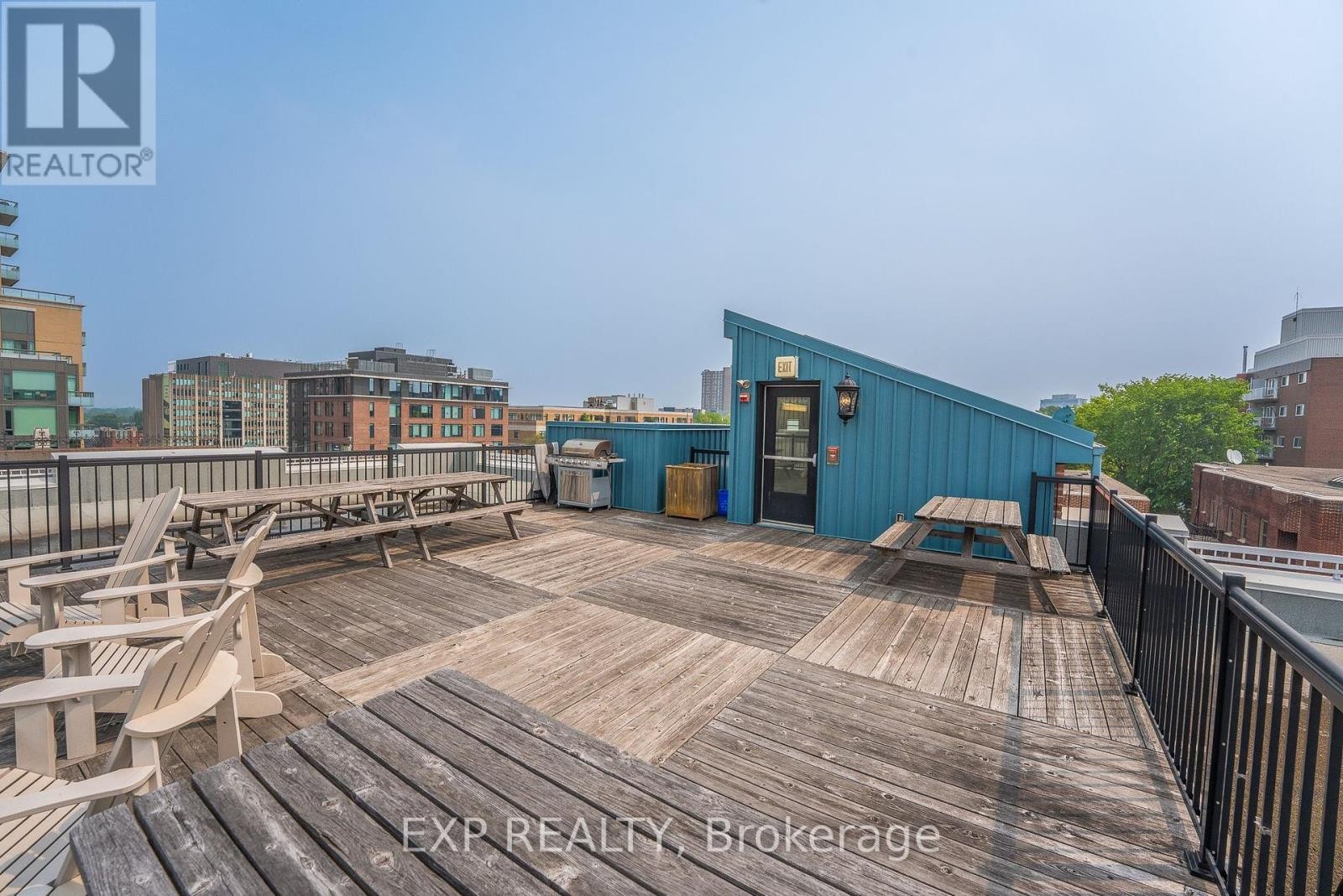 












403 - 456 KING EDWARD AVENUE

,
Ottawa,




Ontario
K1N0B4

