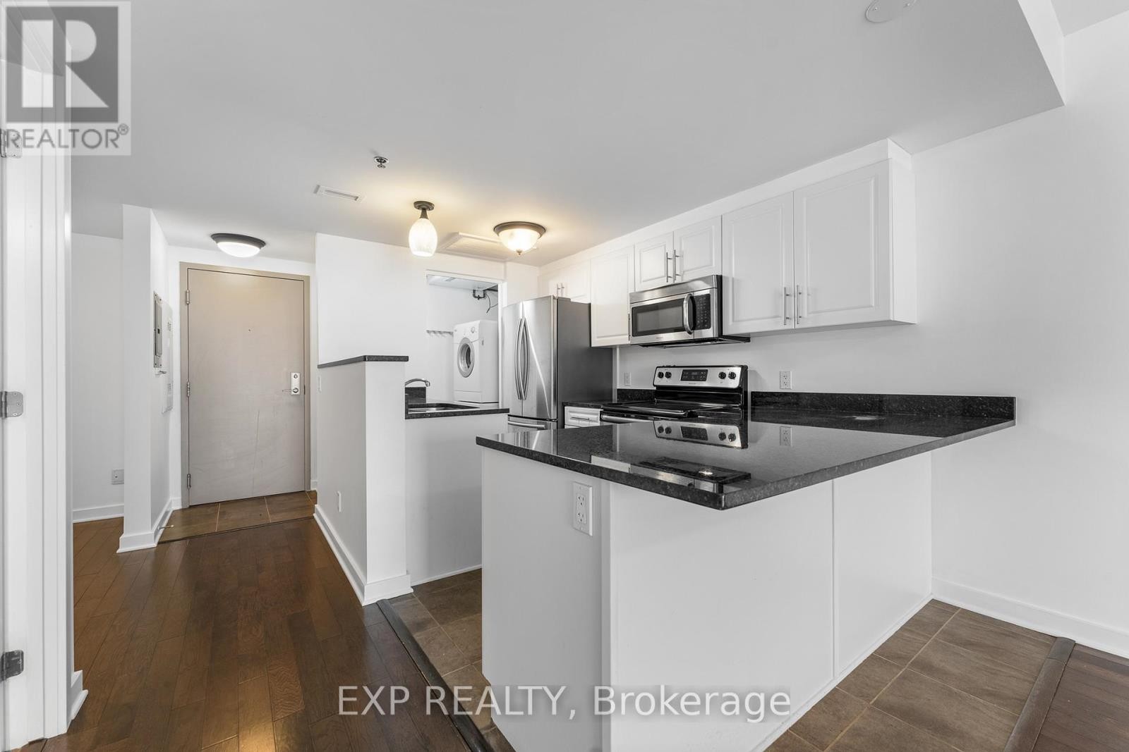 












403 - 456 KING EDWARD AVENUE

,
Ottawa,




Ontario
K1N0B4

