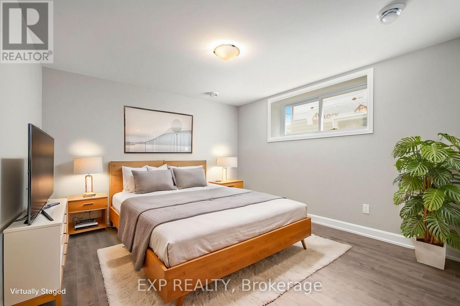 












A - 1226 MONTBLANC CRESCENT

,
Russell,




Ontario
K0A1W0

