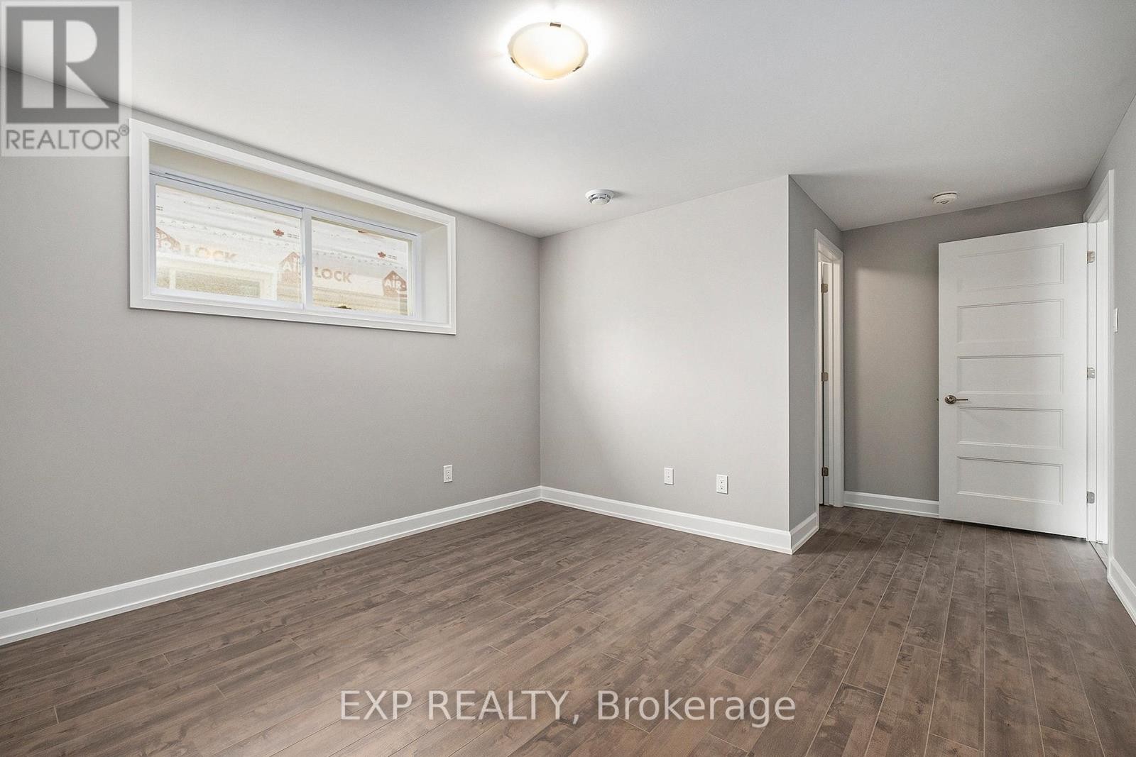












A - 1226 MONTBLANC CRESCENT

,
Russell,




Ontario
K0A1W0

