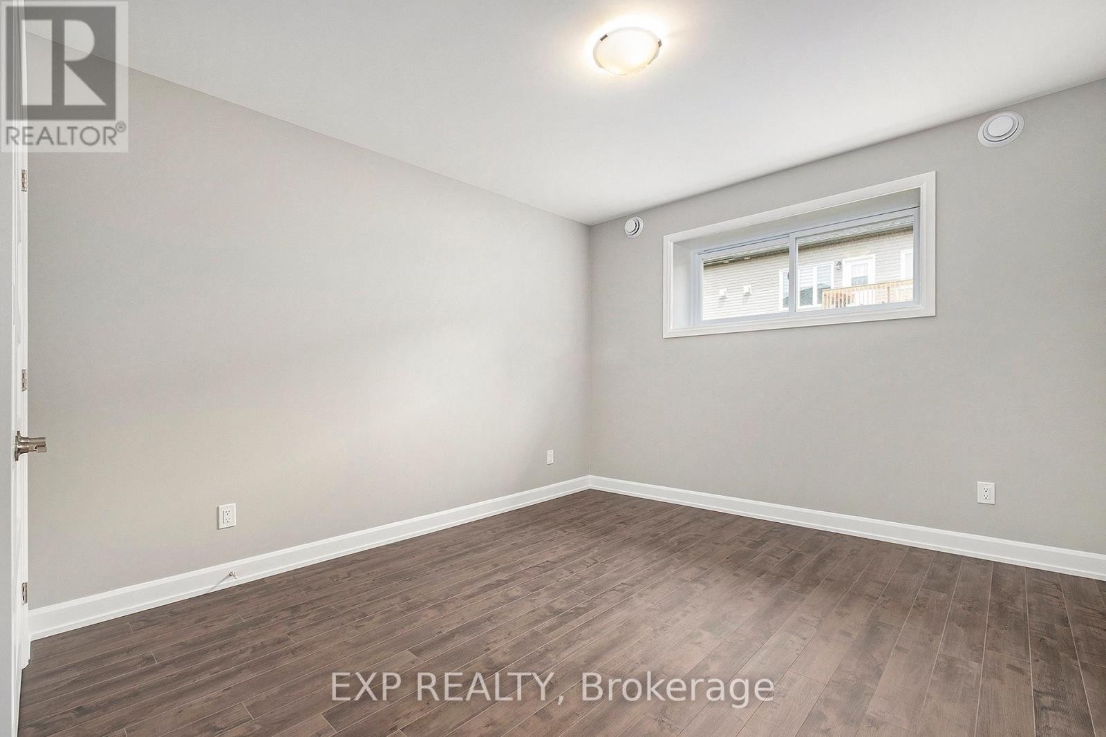 












A - 1226 MONTBLANC CRESCENT

,
Russell,




Ontario
K0A1W0

