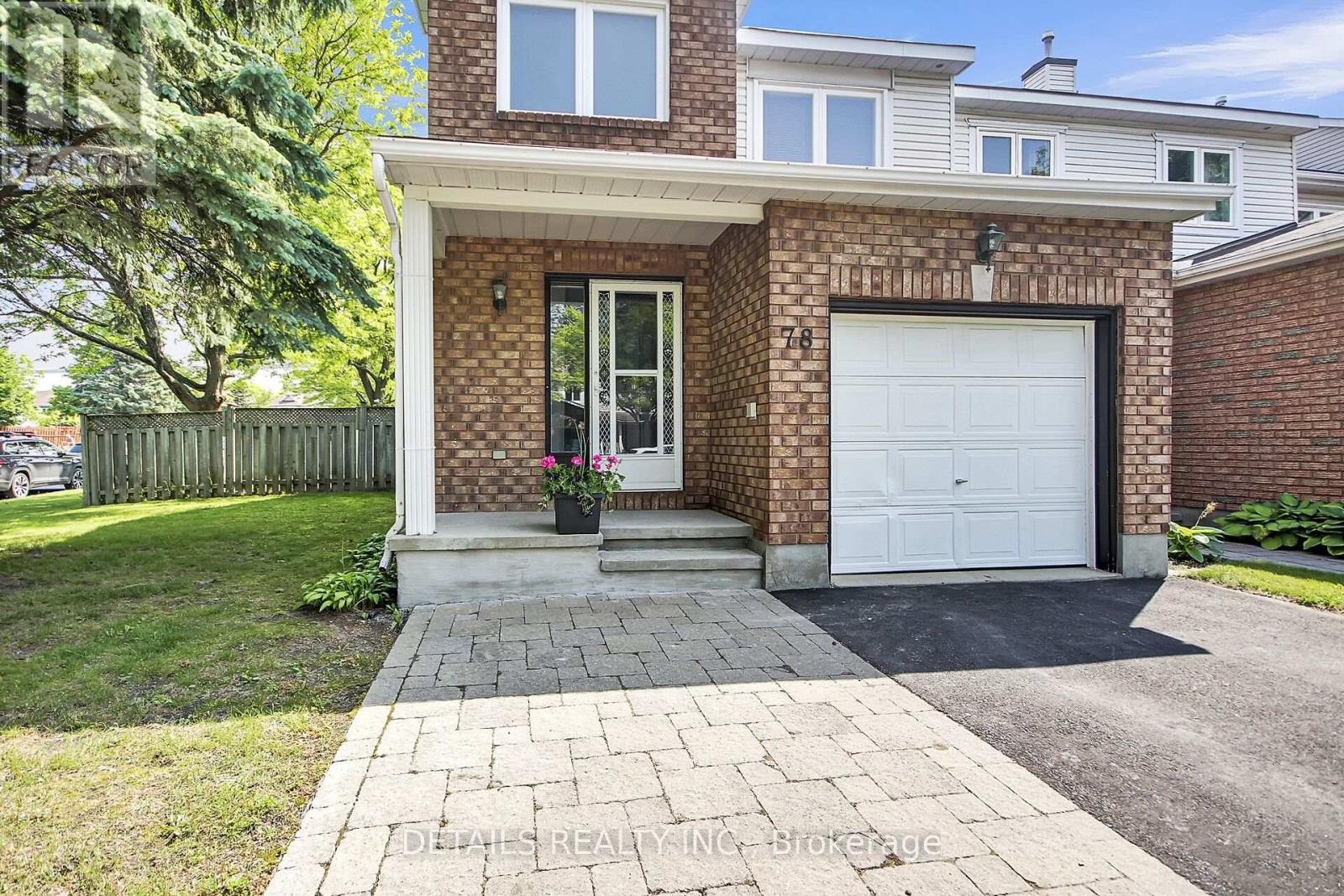












78 MARKLAND CRESCENT

,
Ottawa,




Ontario
K2G5Z6

