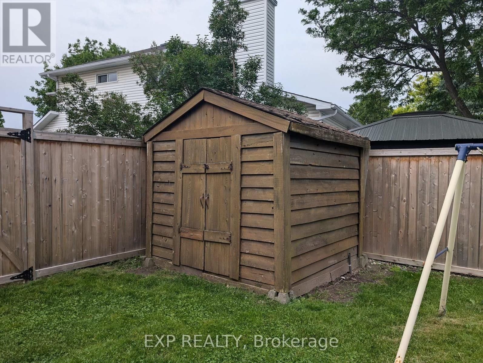 












595 TOURELLE STREET

,
Ottawa,




Ontario
K4A3H5

