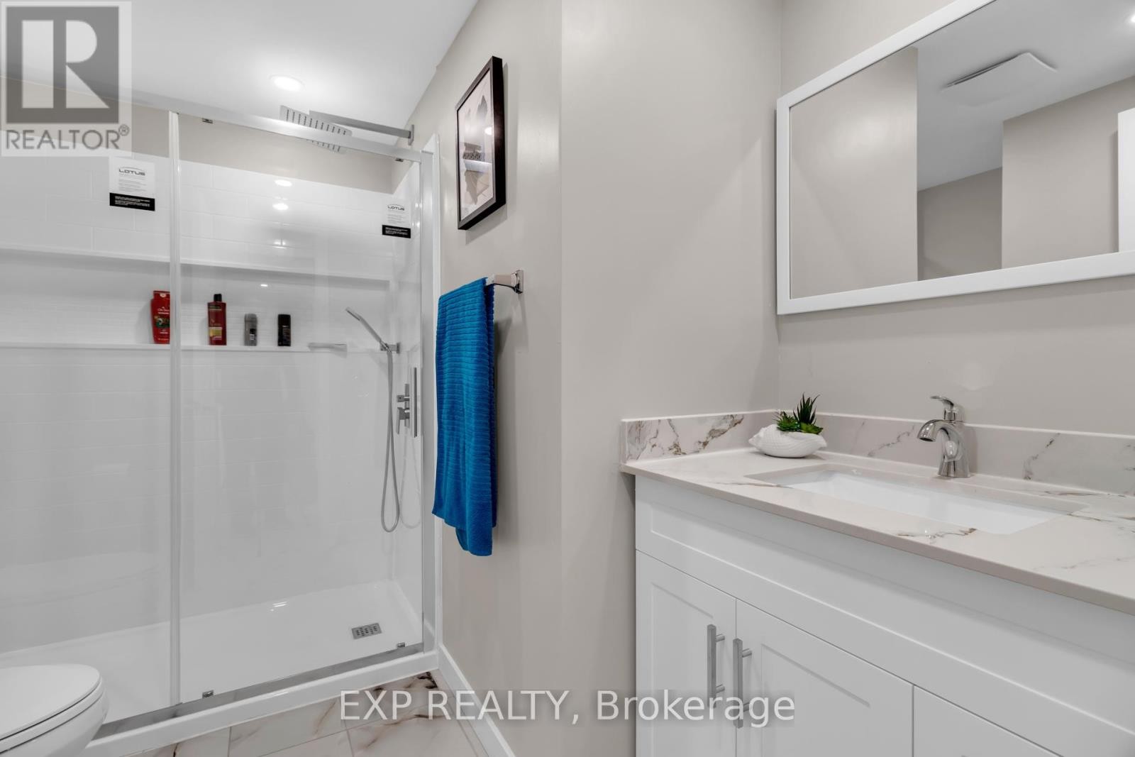 












12 BAYSIDE PRIVATE

,
Ottawa,




Ontario
K1V9R3

