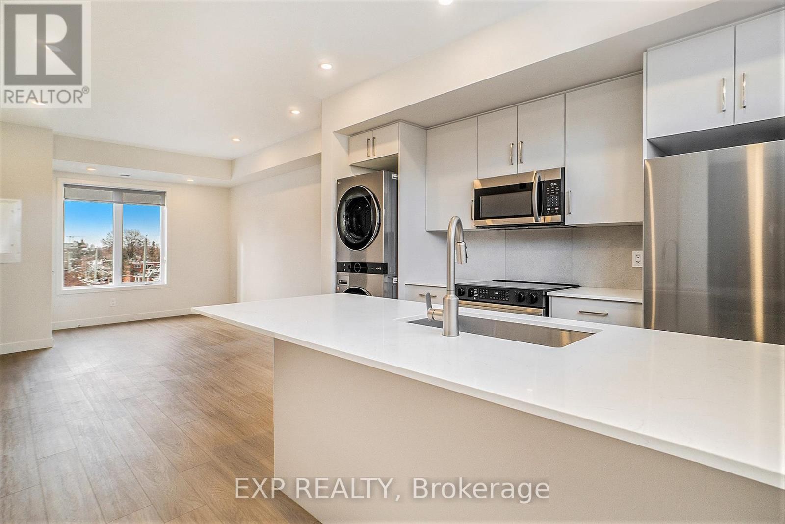 












UNIT # 7 - 158 LAVAL STREET N

,
Ottawa,




Ontario
K1L7Z4

