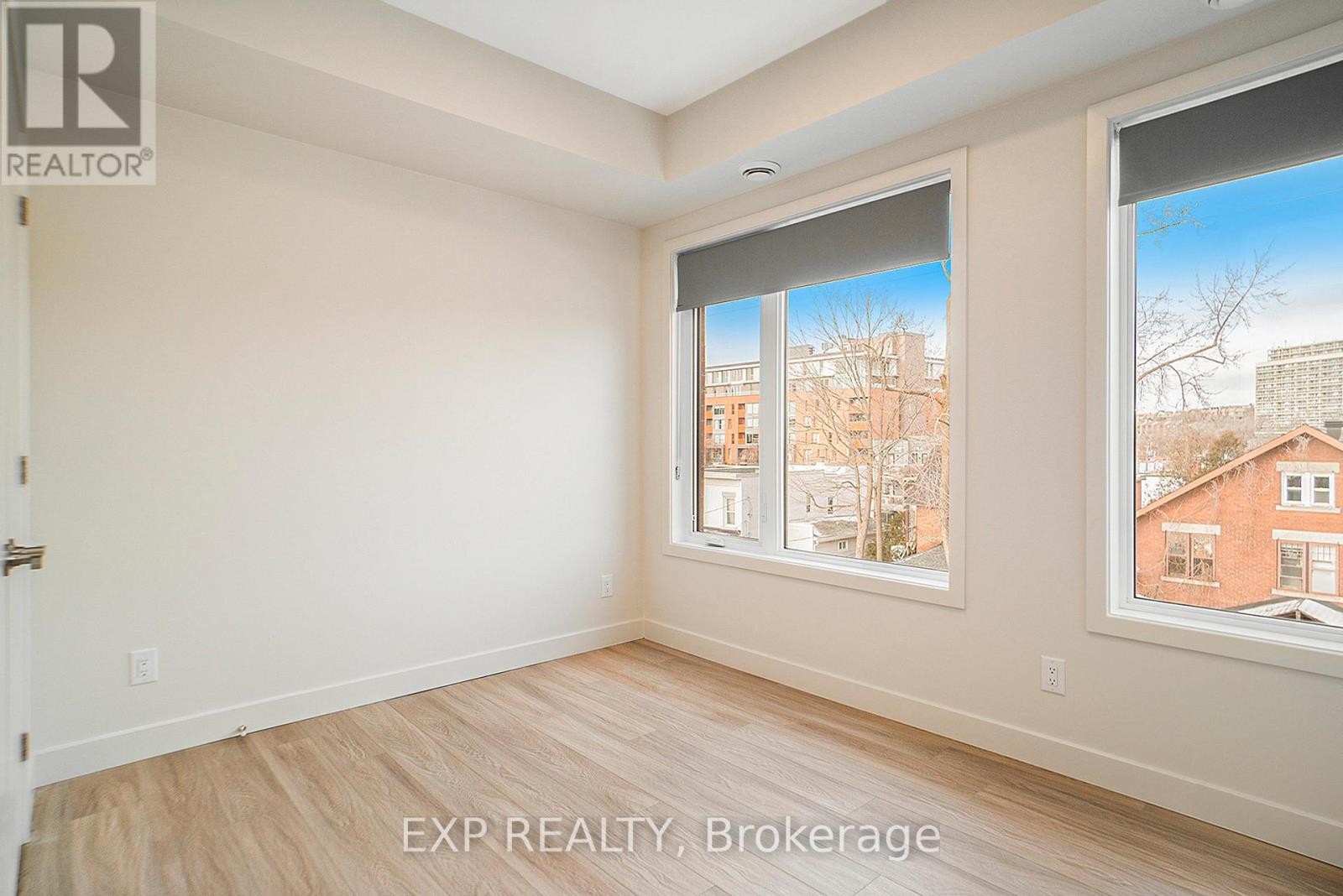 












UNIT # 7 - 158 LAVAL STREET N

,
Ottawa,




Ontario
K1L7Z4

