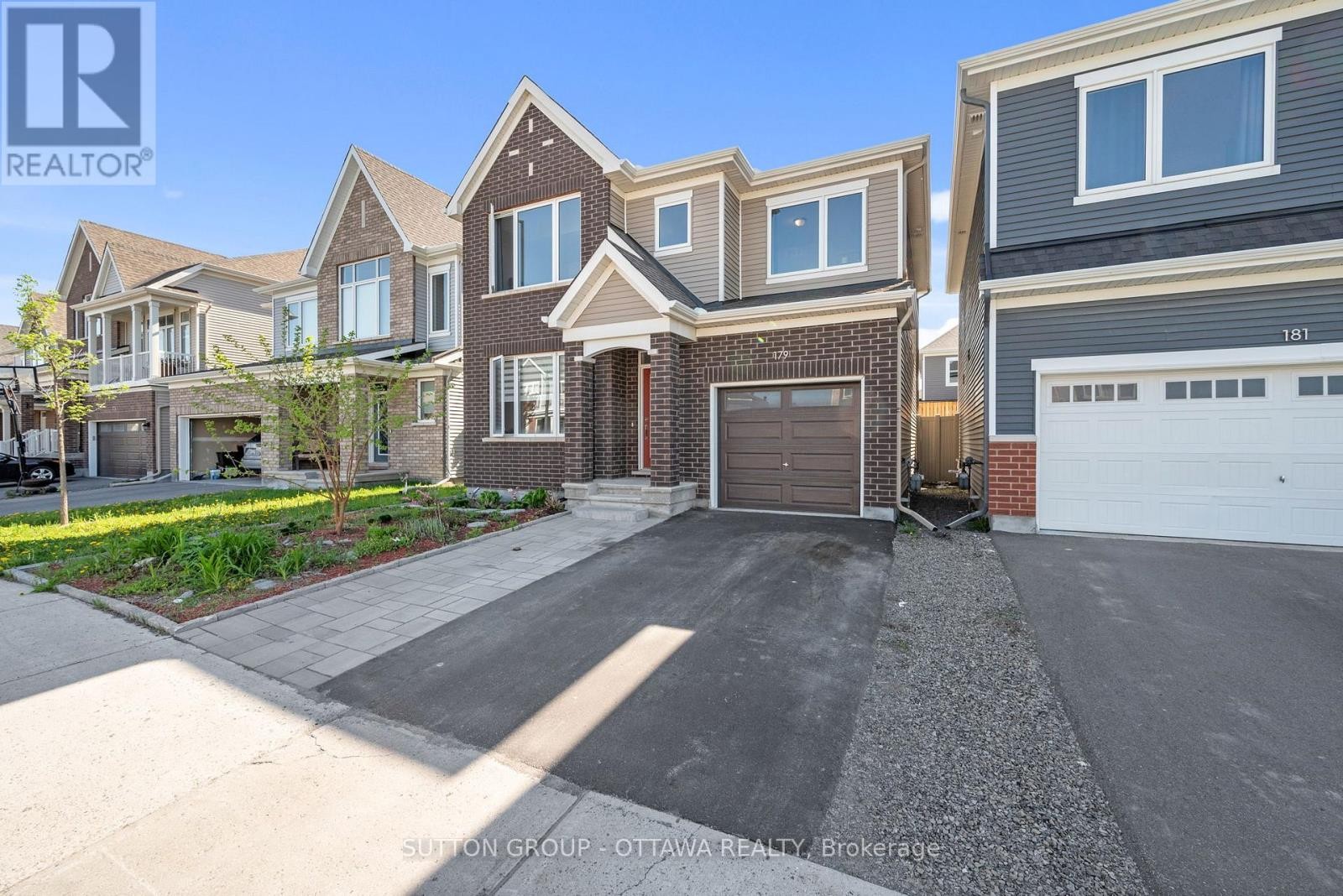 












179 POINT PRIM CRESCENT

,
Ottawa,




Ontario
K2J0K6


