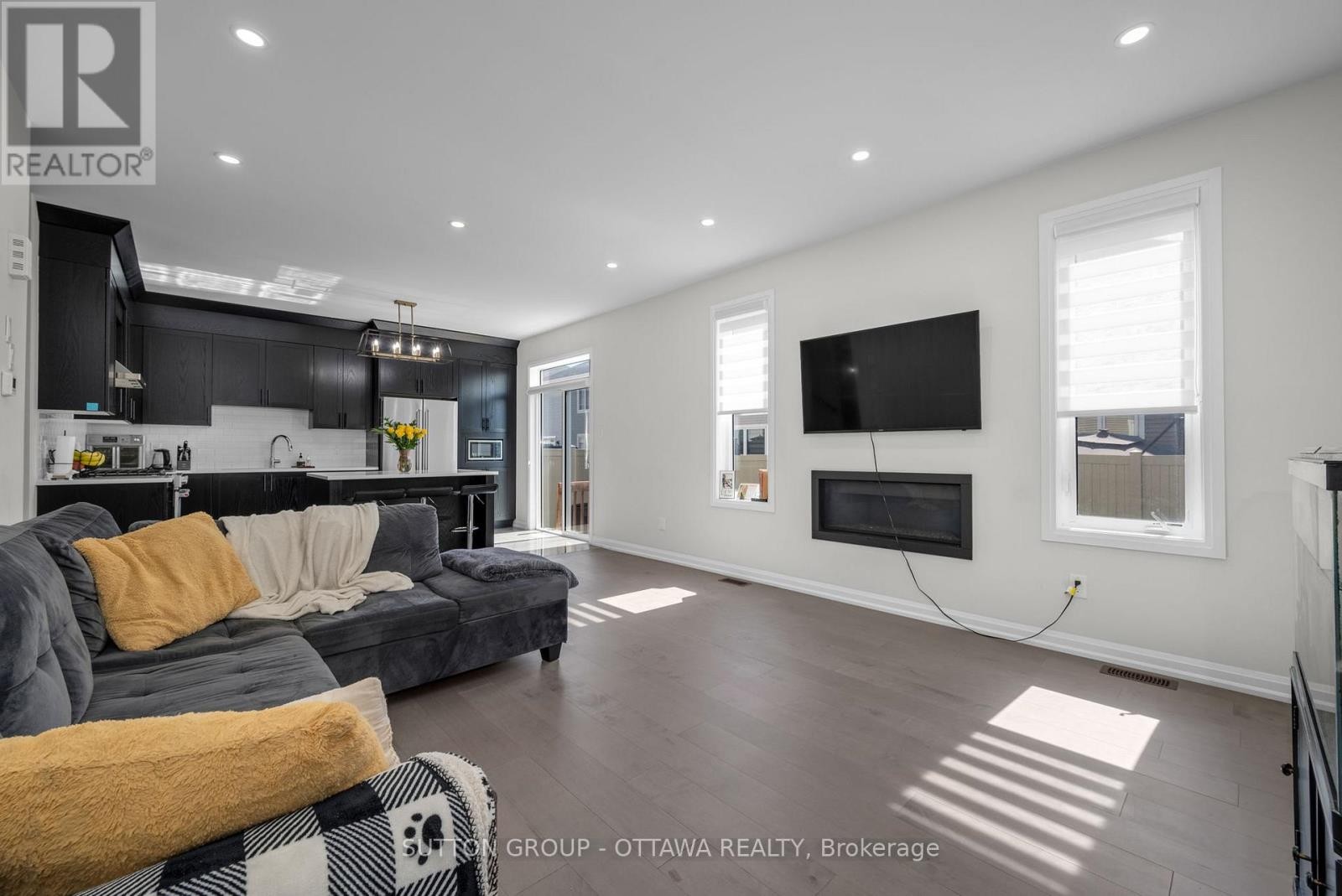 












179 POINT PRIM CRESCENT

,
Ottawa,




Ontario
K2J0K6

