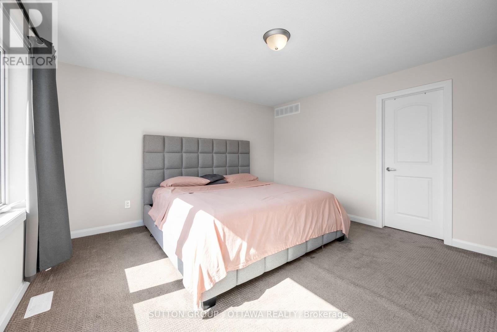 












179 POINT PRIM CRESCENT

,
Ottawa,




Ontario
K2J0K6

