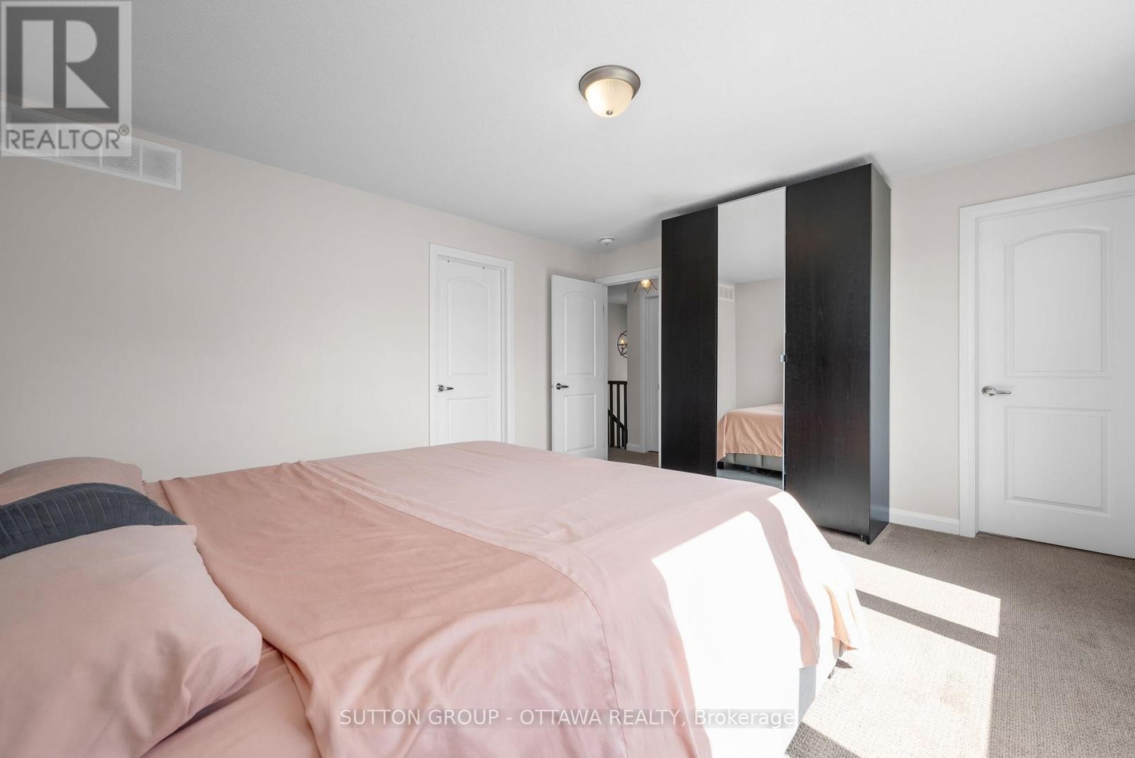 












179 POINT PRIM CRESCENT

,
Ottawa,




Ontario
K2J0K6

