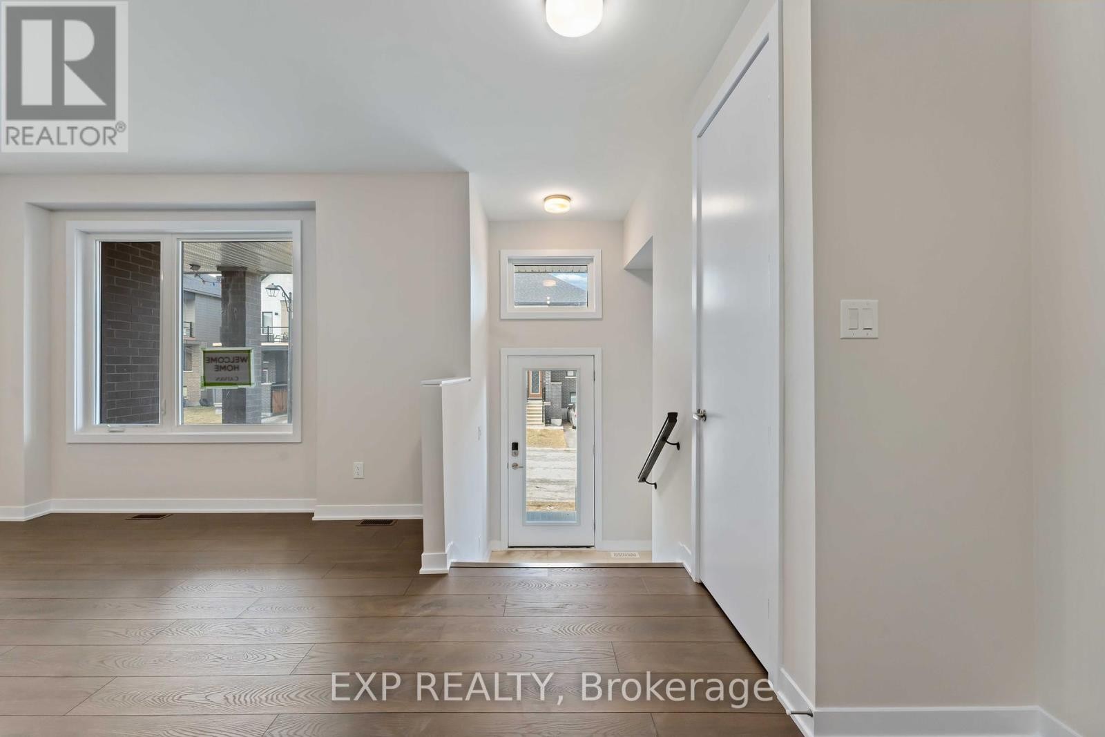 












209 SPECKLED ALDER ROW

,
Ottawa,




Ontario
K2J7G8

