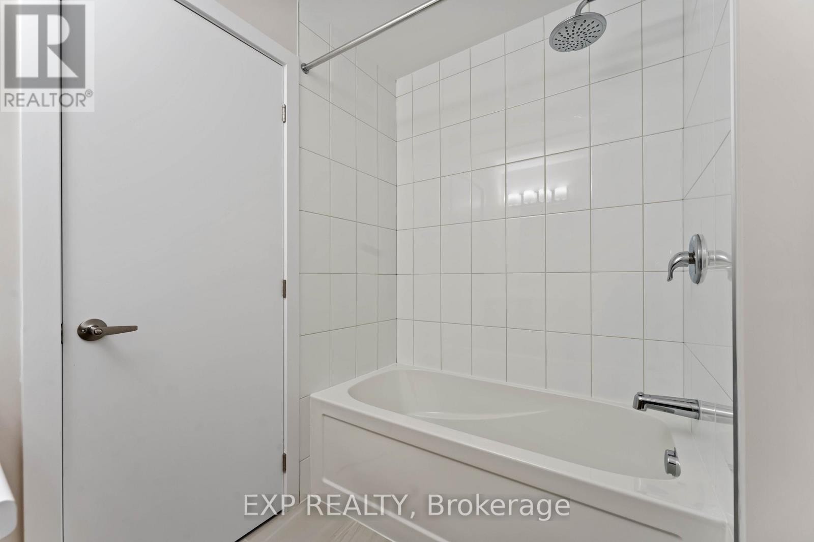 












209 SPECKLED ALDER ROW

,
Ottawa,




Ontario
K2J7G8

