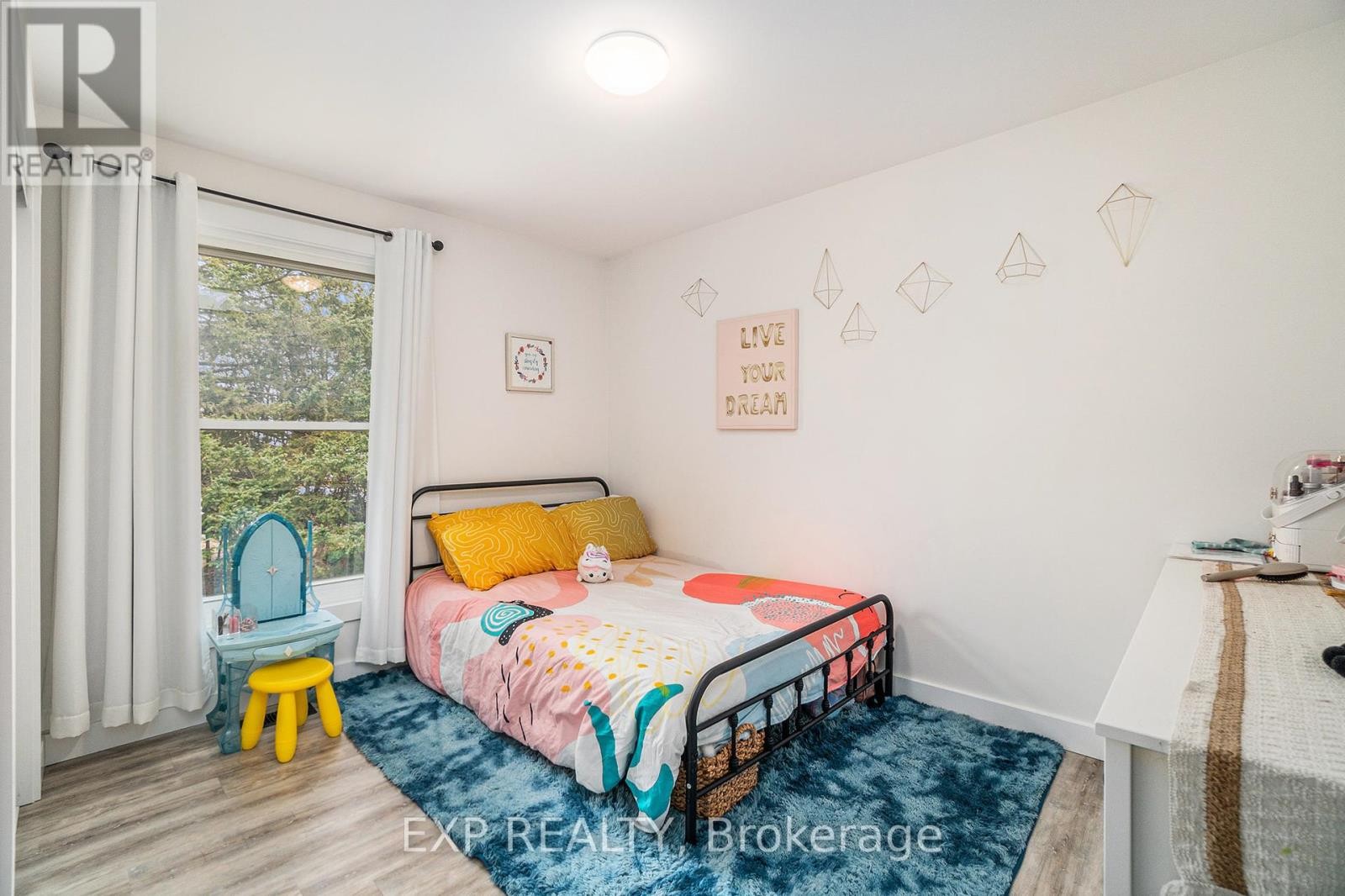 












2462 DUNNING ROAD

,
Ottawa,




Ontario
K0A3E0

