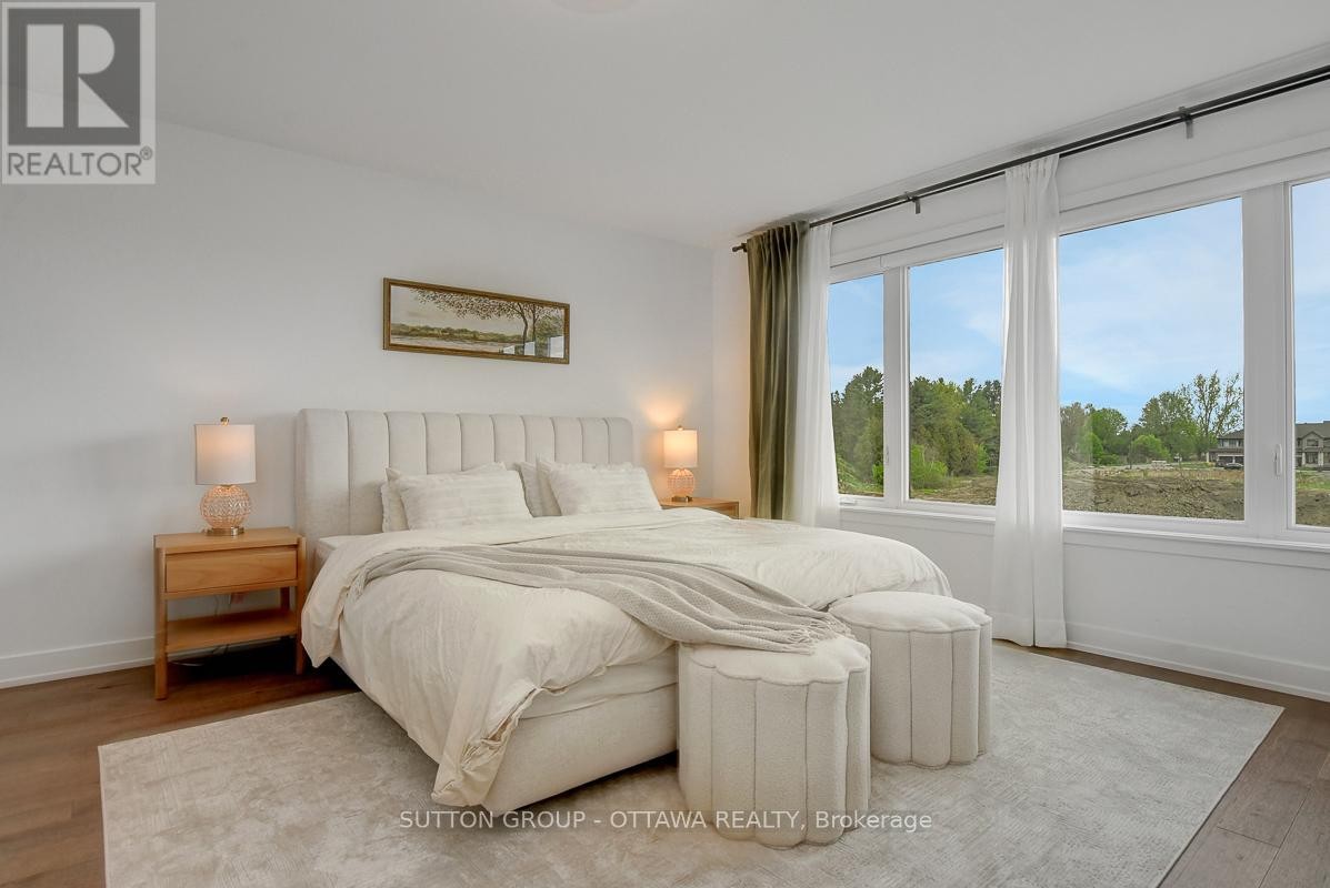 












908 DUXBURY LANE

,
Ottawa,




Ontario
K4M0M3

