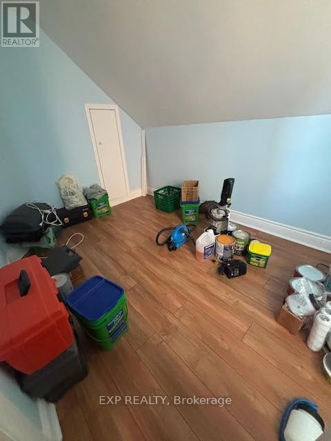 












188 REGENT STREET

,
Hawkesbury,




Ontario
K6A1E8

