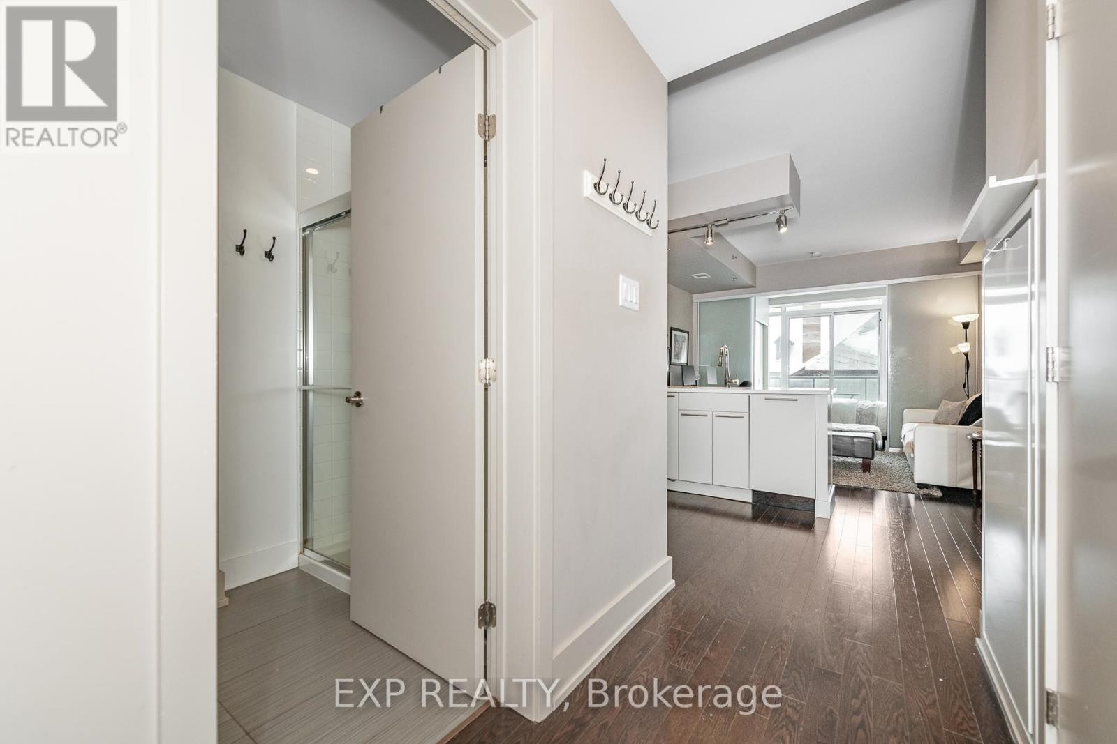 












303 - 108 RICHMOND ROAD

,
Ottawa,




Ontario
K1Z0B3

